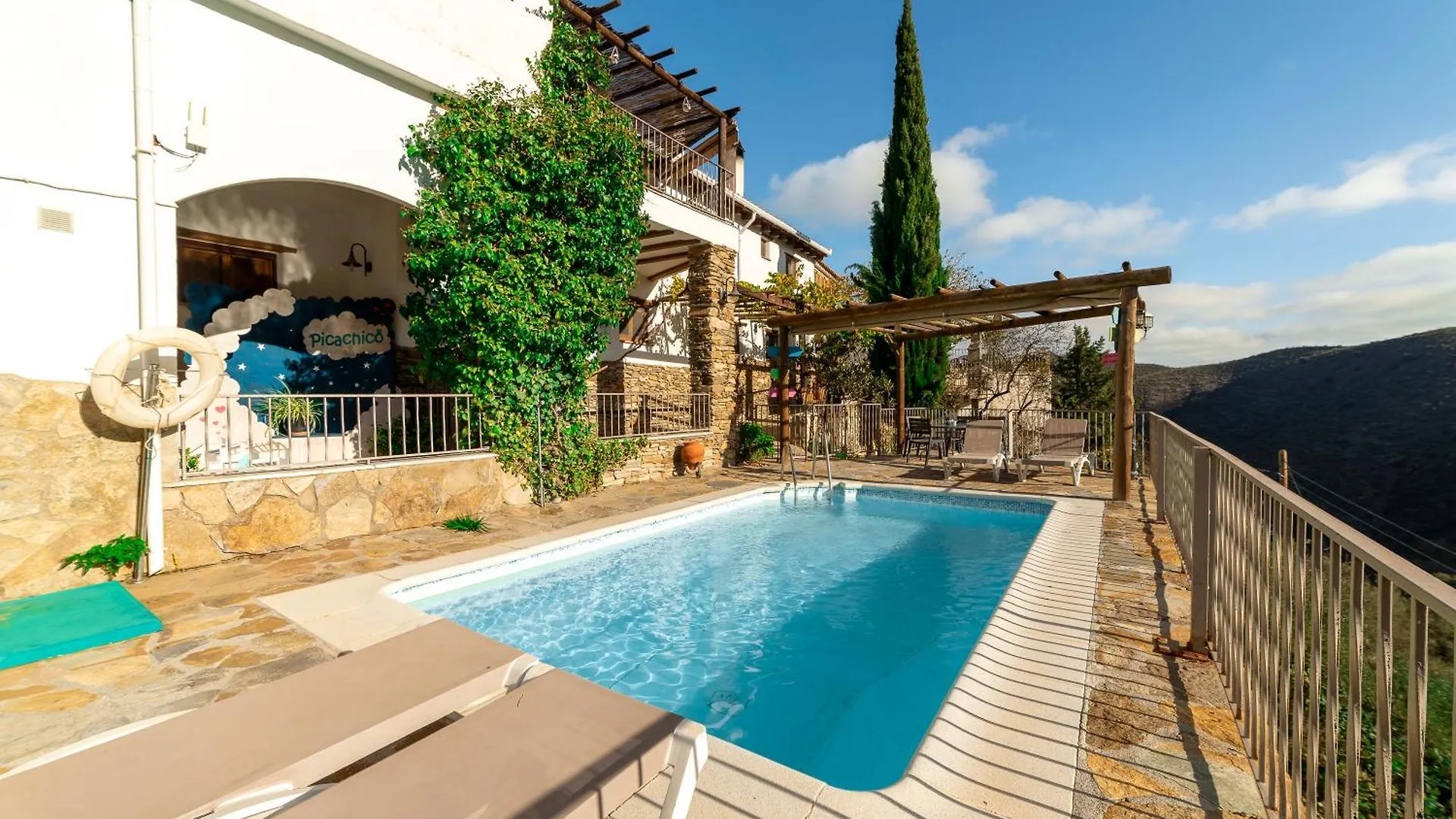 El Mirador Villa Laroya