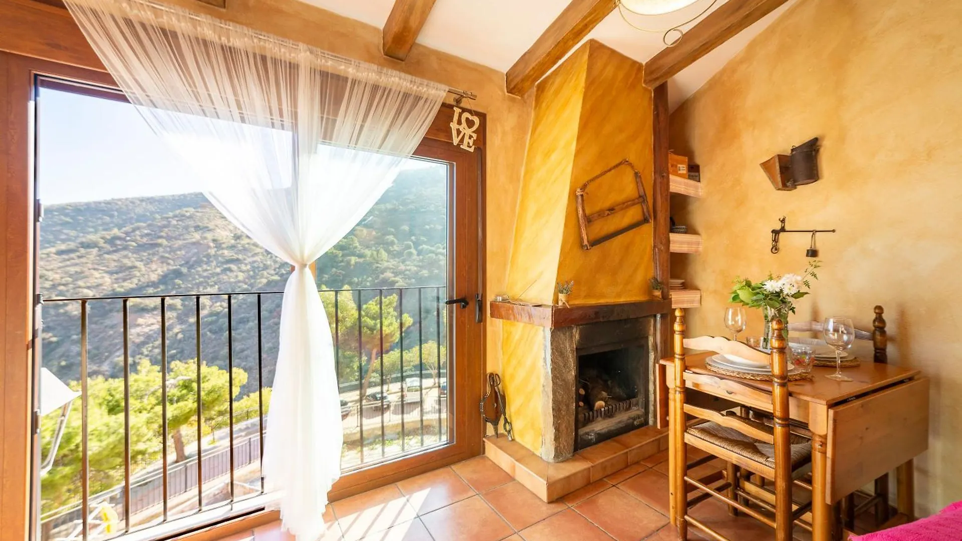 El Mirador Villa Laroya